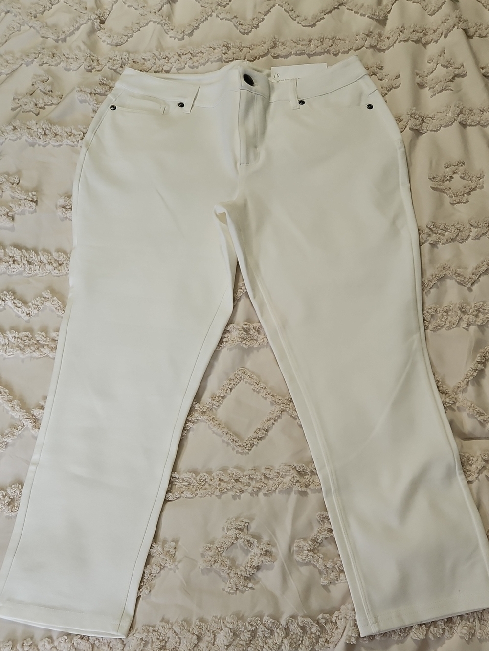 Cato White Mid-Rise Straight Pants